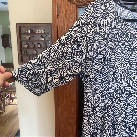 Scarlett & Jo London Plus Size Midi Dress - Picture 3 of 9